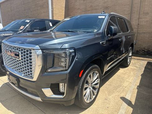 Used 2021 GMC Yukon Denali w/ Denali Premium Package AWD/4WD image 1
