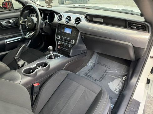 Used 2019 Ford Mustang GT w/ Black Accent Package RWD image 17