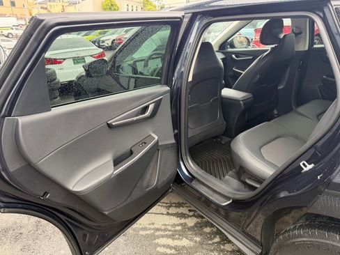 Used 2024 Kia EV6 Light AWD/4WD image 47