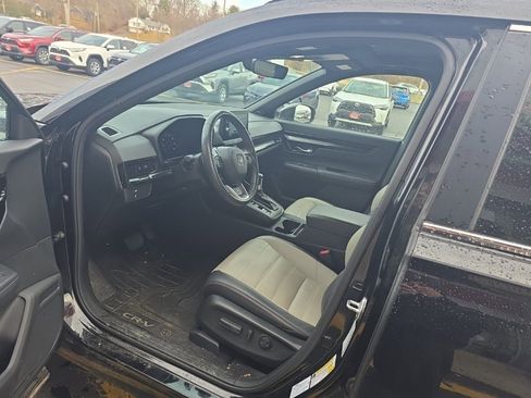 Used 2024 Honda CR-V Sport Touring image 14