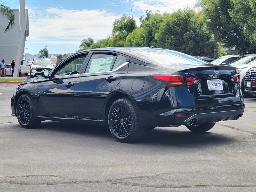 New 2026 Nissan Altima 2.5 SV w/ SV Special Edition Package FWD image 2