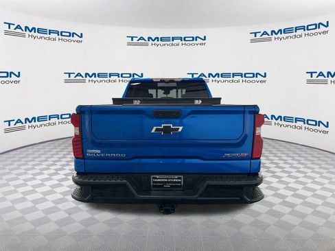 Used 2022 Chevrolet Silverado 1500 ZR2 w/ Technology Package AWD/4WD image 4