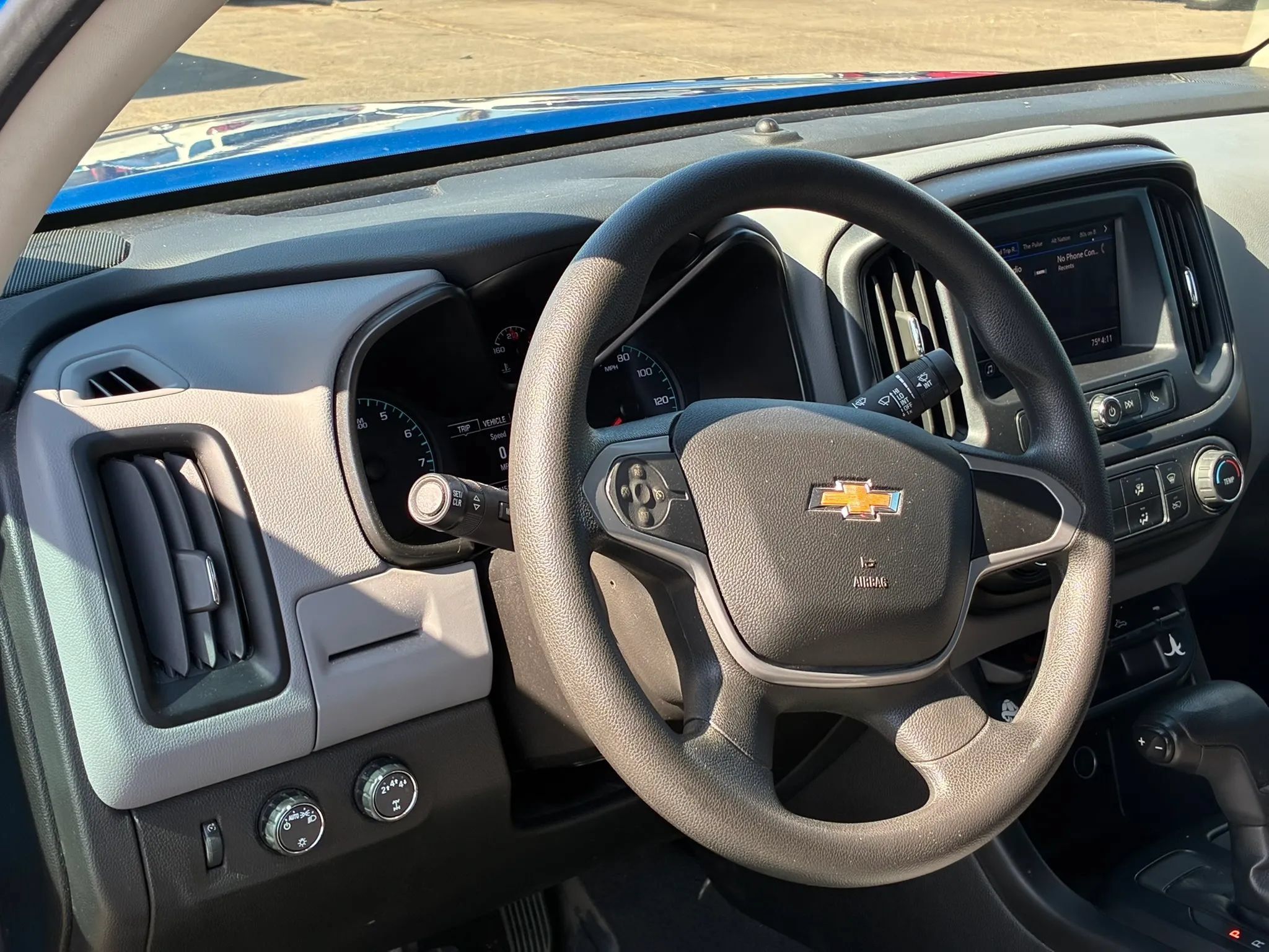 Used 2021 Chevrolet Colorado W/T w/ WT Convenience Package AWD/4WD image 17