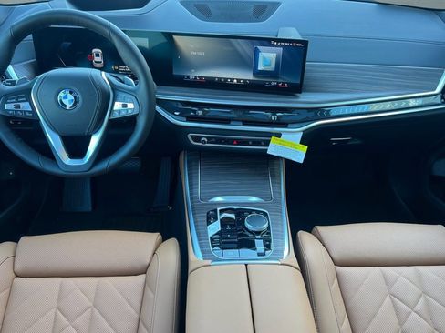 New 2026 BMW X5 xDrive50e AWD/4WD image 16