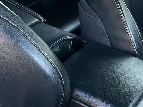 Used 2006 Aston Martin DB9 Volante image 19