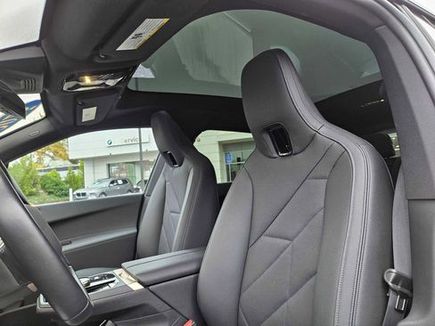 Used 2025 BMW iX xDrive50 image 24