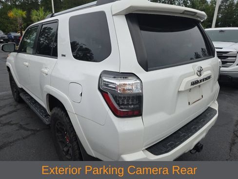 Used 2022 Toyota 4Runner SR5 Premium AWD/4WD image 4