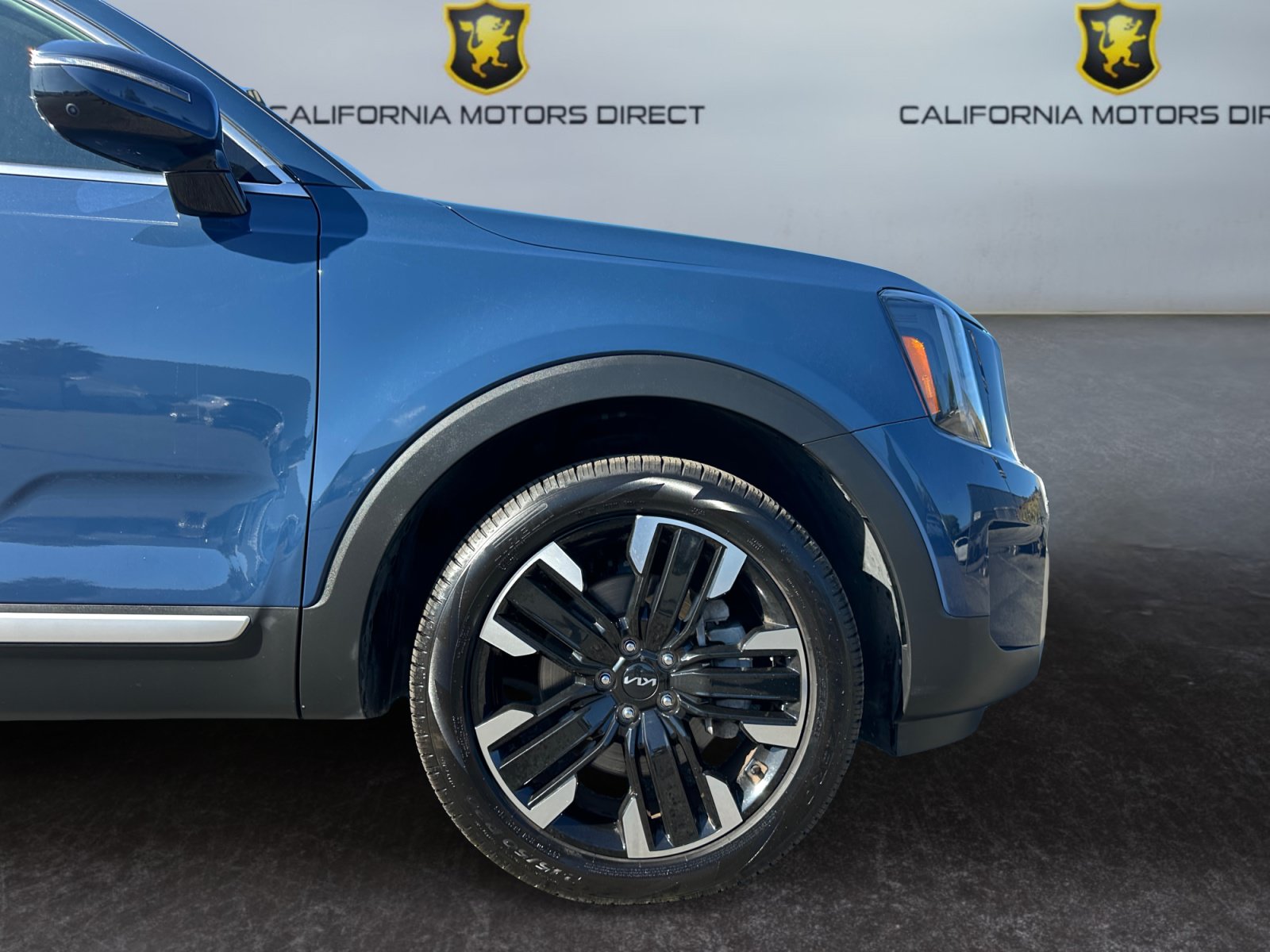 Used 2023 Kia Telluride SX FWD image 14