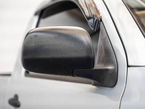 Used 2011 Toyota Tacoma 4x4 Regular Cab image 13