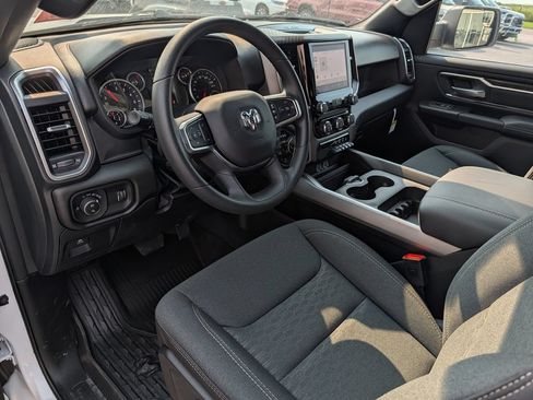 New 2026 RAM 1500 Big Horn w/ Night Edition AWD/4WD image 5