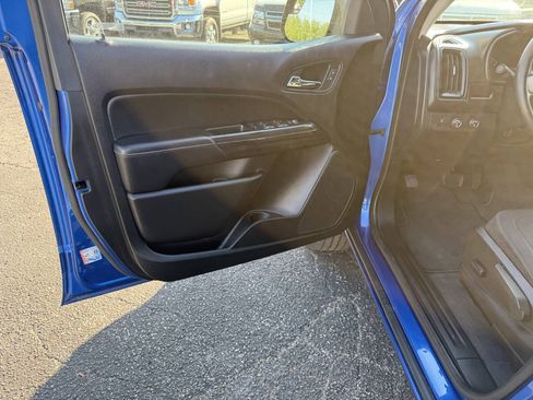 Used 2019 GMC Canyon SLE w/ SLE Convenience Package AWD/4WD image 13
