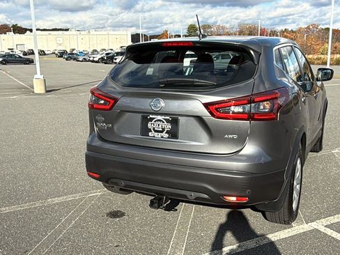 Used 2020 Nissan Rogue Sport S image 7