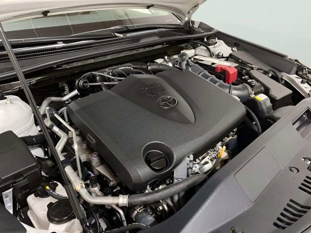 Used 2022 Toyota Camry XSE w/ Driver Assist Package FWD image 11