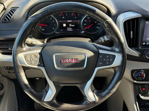 Used 2019 GMC Terrain SLT w/ Preferred Package image 26