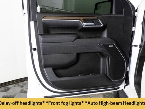 Certified 2025 Chevrolet Silverado 1500 RST image 36