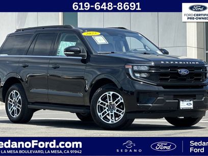 Certified 2025 Ford Expedition Active