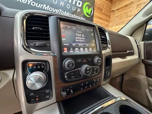 Used 2017 RAM 1500 Laramie w/ Convenience Group AWD/4WD image 36