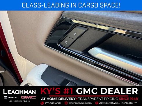 New 2026 GMC Yukon XL Denali w/ Denali Reserve Package AWD/4WD image 32