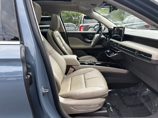 Certified 2023 Lincoln Corsair Reserve w/ Equipment Group 201A AWD/4WD image 35