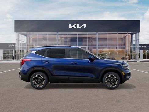 New 2026 Kia Seltos EX FWD image 7