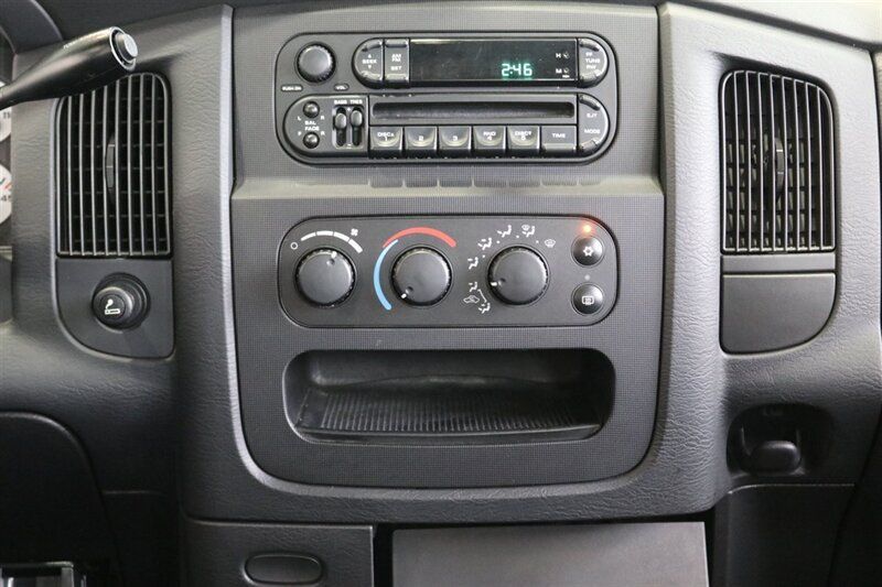 Used 2004 Dodge Ram 2500 Truck SLT w/ Trailer Tow Group AWD/4WD image 90
