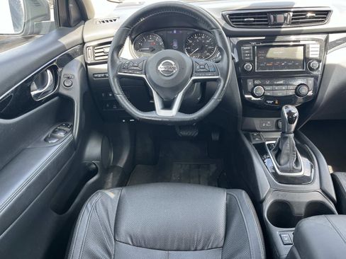 Used 2021 Nissan Rogue Sport SL AWD/4WD image 10
