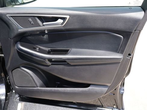 Used 2018 Ford Edge SEL w/ Equipment Group 201A AWD/4WD image 13
