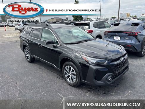Used 2024 Subaru Outback Premium AWD/4WD image 1