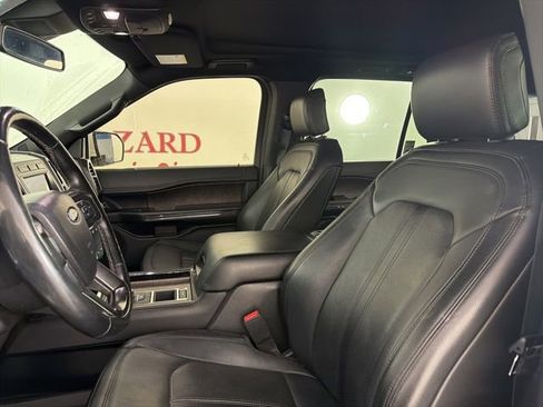 Used 2020 Ford Expedition Limited w/ Equipment Group 301A RWD image 11