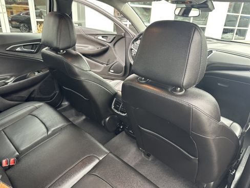 Used 2024 Chevrolet Malibu LT image 25