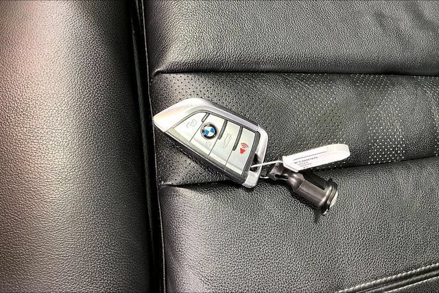 Used 2022 BMW X7 xDrive40i w/ Executive Package AWD/4WD image 33