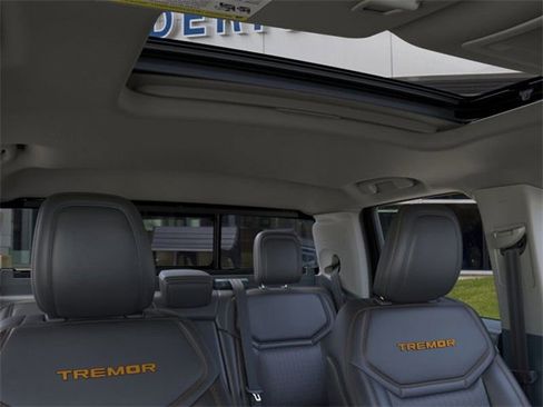 New 2026 Ford Maverick Tremor image 12