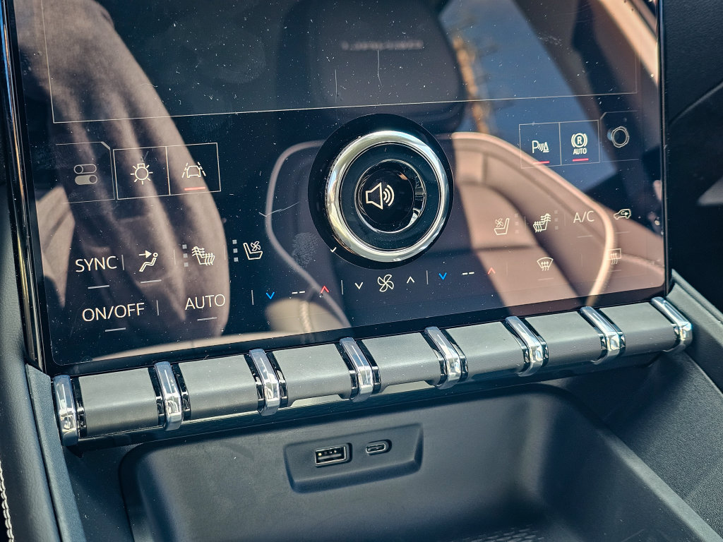 New 2027 GMC Terrain Denali AWD/4WD image 28