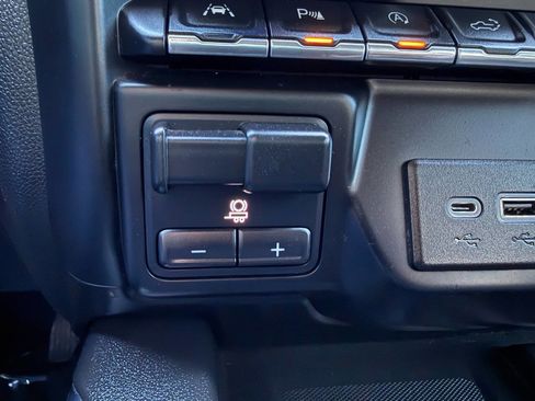 Used 2021 Chevrolet Silverado 1500 LTZ w/ LTZ Premium Package image 54