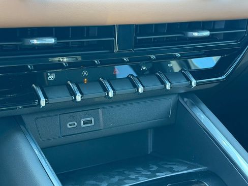 New 2026 GMC Canyon AT4 AWD/4WD image 38