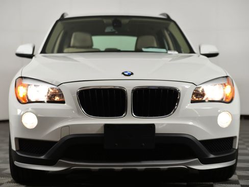 Used 2015 BMW X1 xDrive28i image 5