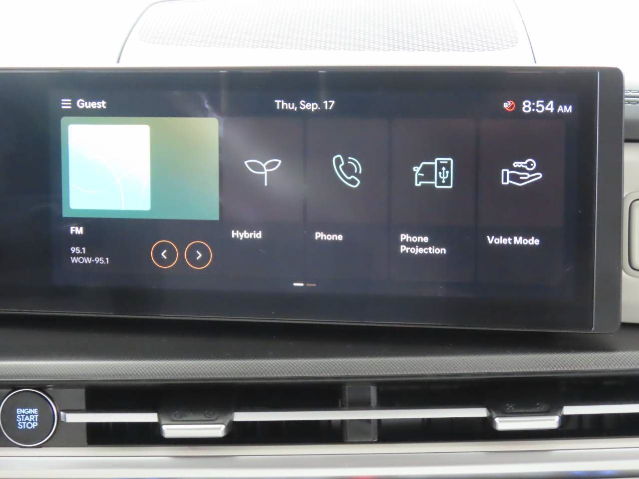 Used 2025 Hyundai Santa Fe SEL AWD/4WD image 13