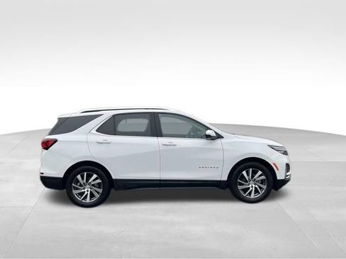 Used 2023 Chevrolet Equinox Premier FWD image 6