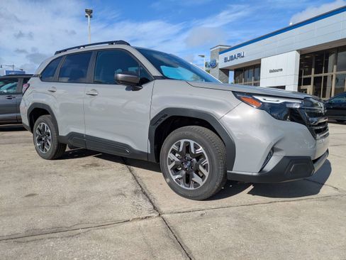 New 2026 Subaru Forester Premium image 2