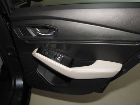 Used 2025 Honda Accord Touring image 17