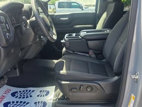 Used 2024 Chevrolet Silverado 1500 Custom AWD/4WD image 9