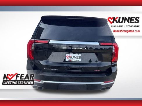 Used 2025 GMC Yukon Denali image 10
