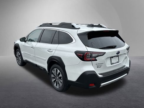 New 2025 Subaru Outback Touring image 6