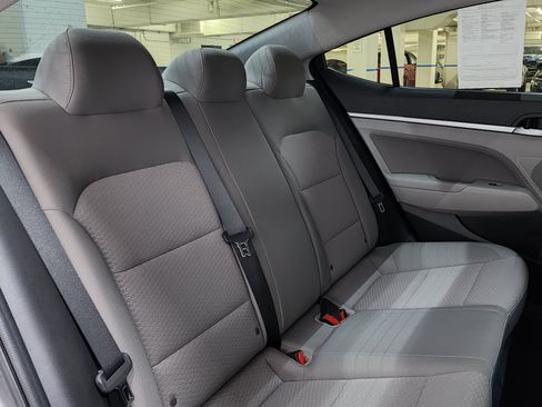 Used 2020 Hyundai Elantra Value Edition w/ Cargo Package (C1) FWD image 21