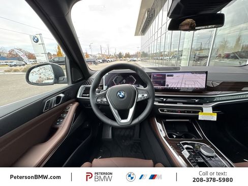 New 2026 BMW X5 xDrive50e image 13