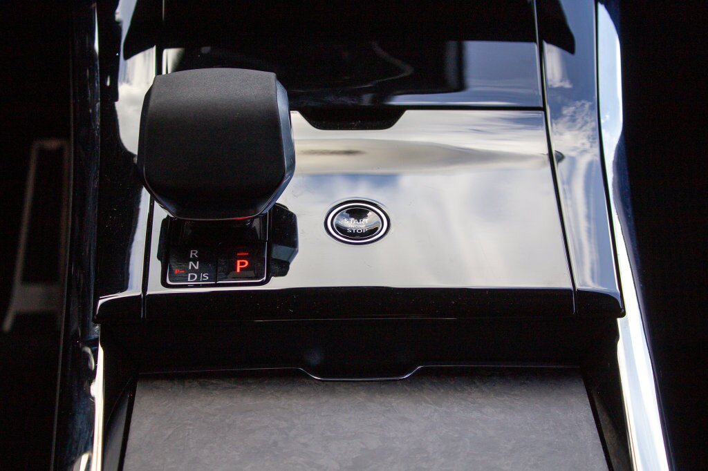 Used 2025 Land Rover Range Rover Sport Autobiography AWD/4WD image 21