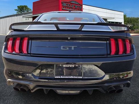 Used 2018 Ford Mustang GT Premium w/ GT Performance Package RWD image 4