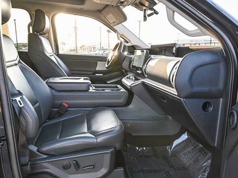Certified 2025 Ford Expedition Max Active AWD/4WD image 18
