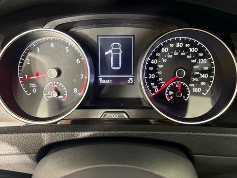 Used 2015 Volkswagen Golf SEL FWD image 32
