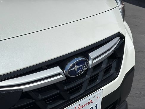 Certified 2022 Subaru Crosstrek 2.0i Premium w/ Popular Package #4A AWD/4WD image 9